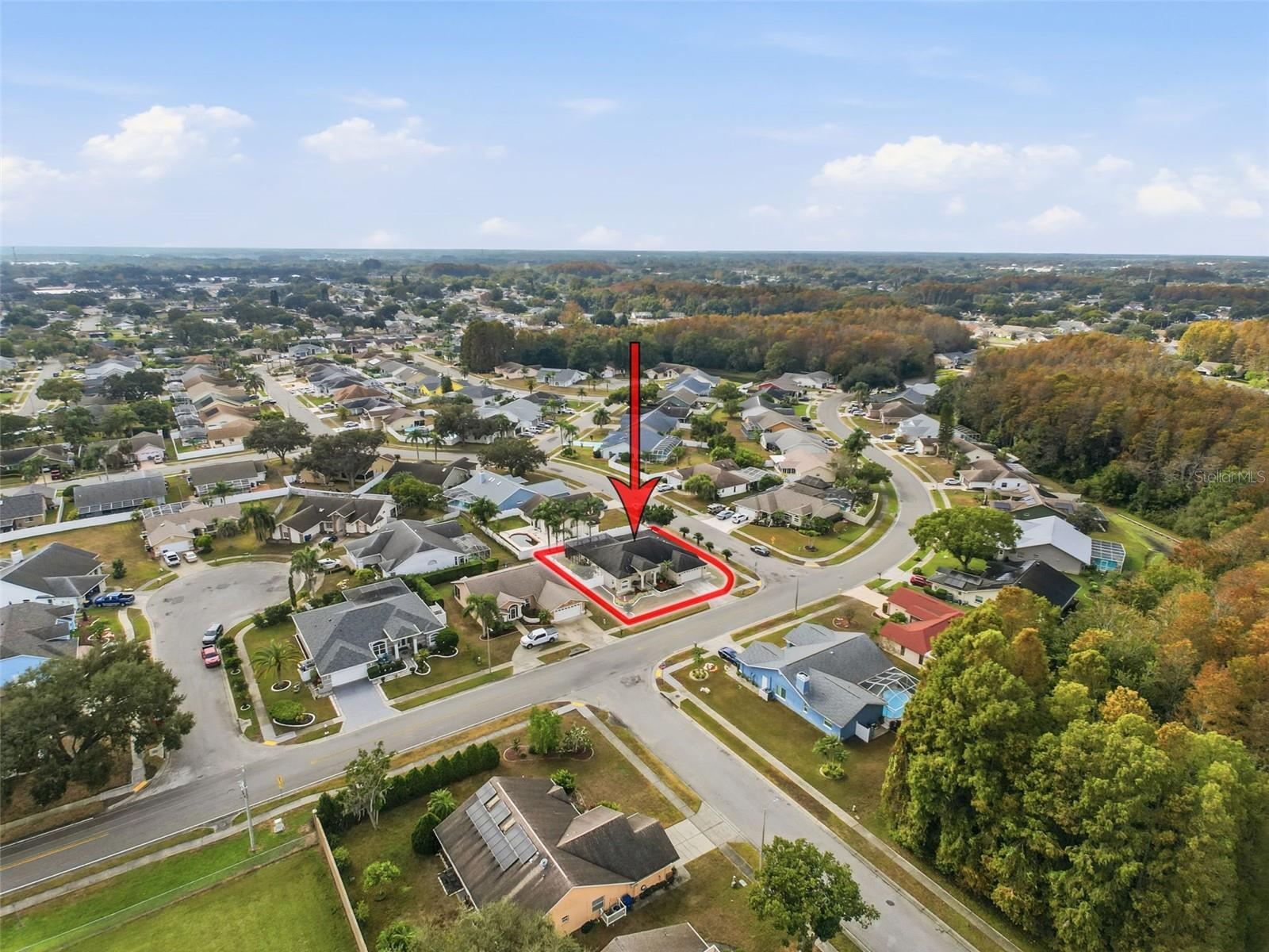 CYPRESS LAKES - Residential