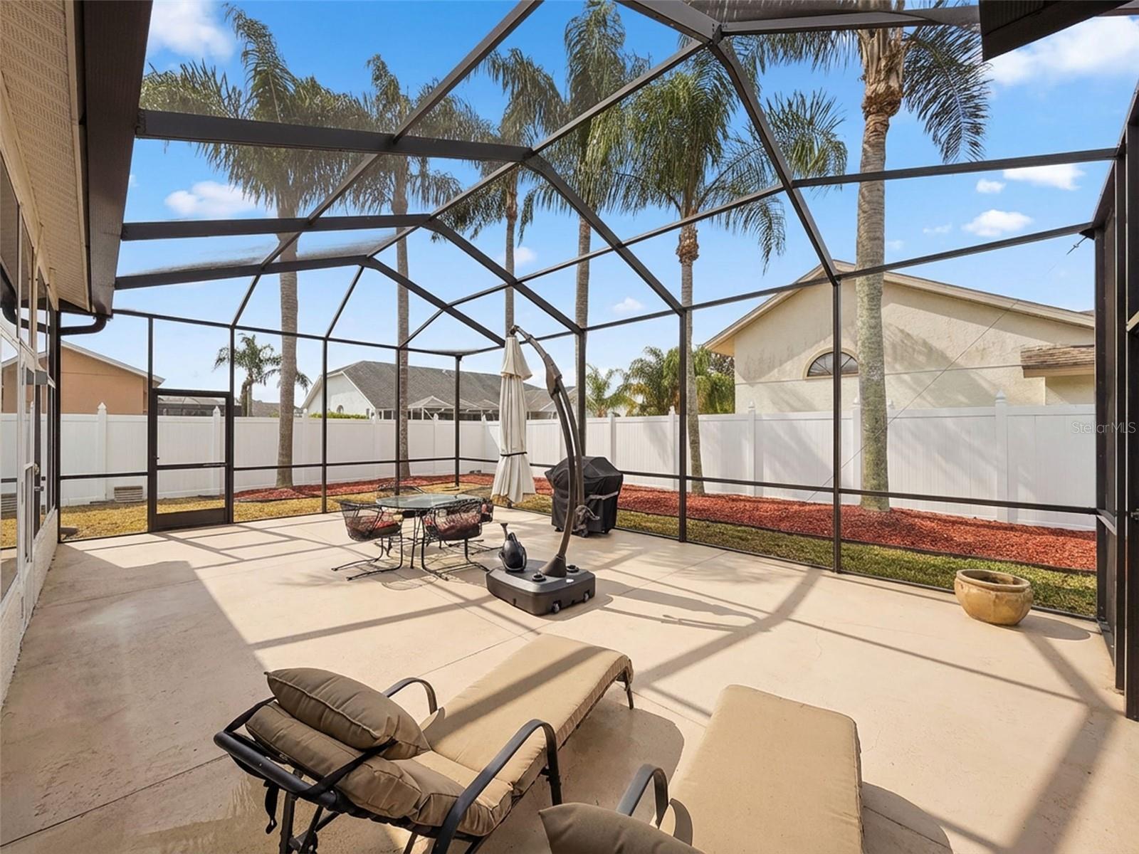 CYPRESS LAKES - Residential