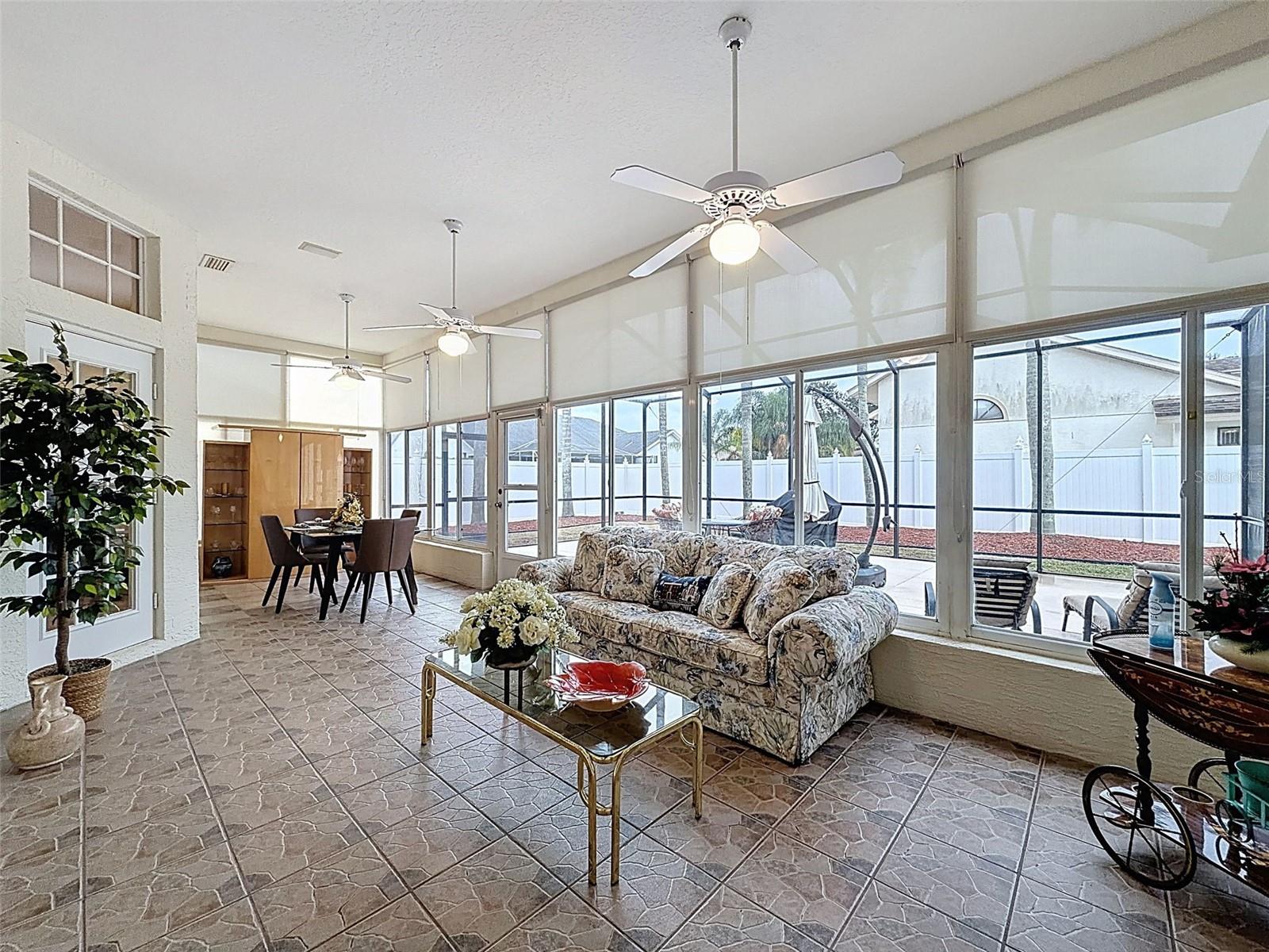 CYPRESS LAKES - Residential