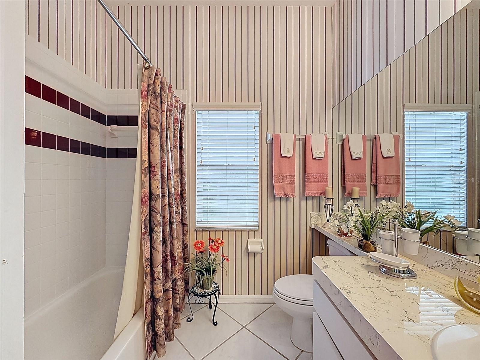 CYPRESS LAKES - Residential