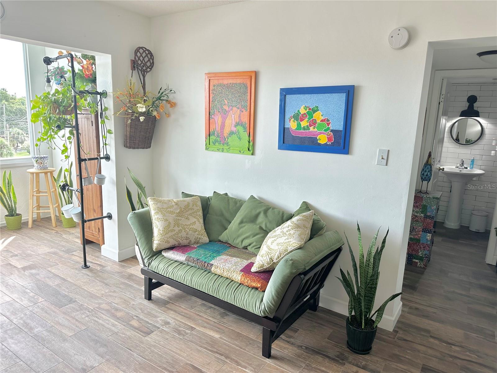 WAVERLY TOWERS CONDO - Residential