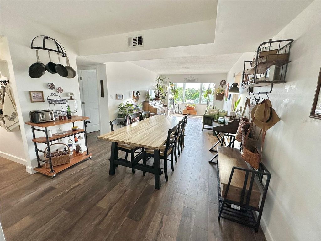 Photo of 100 Waverly Way #303, Clearwater, FL 33756 (MLS # TB8448471)