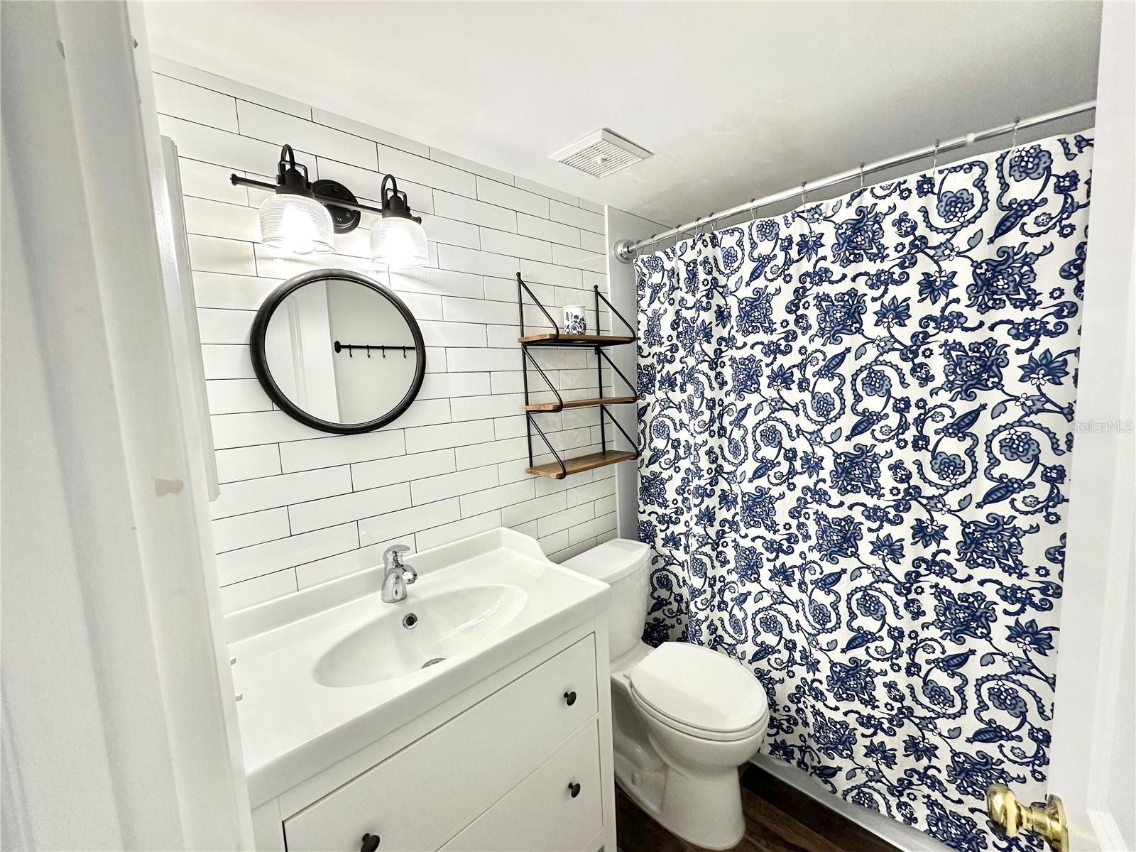 WAVERLY TOWERS CONDO - Residential