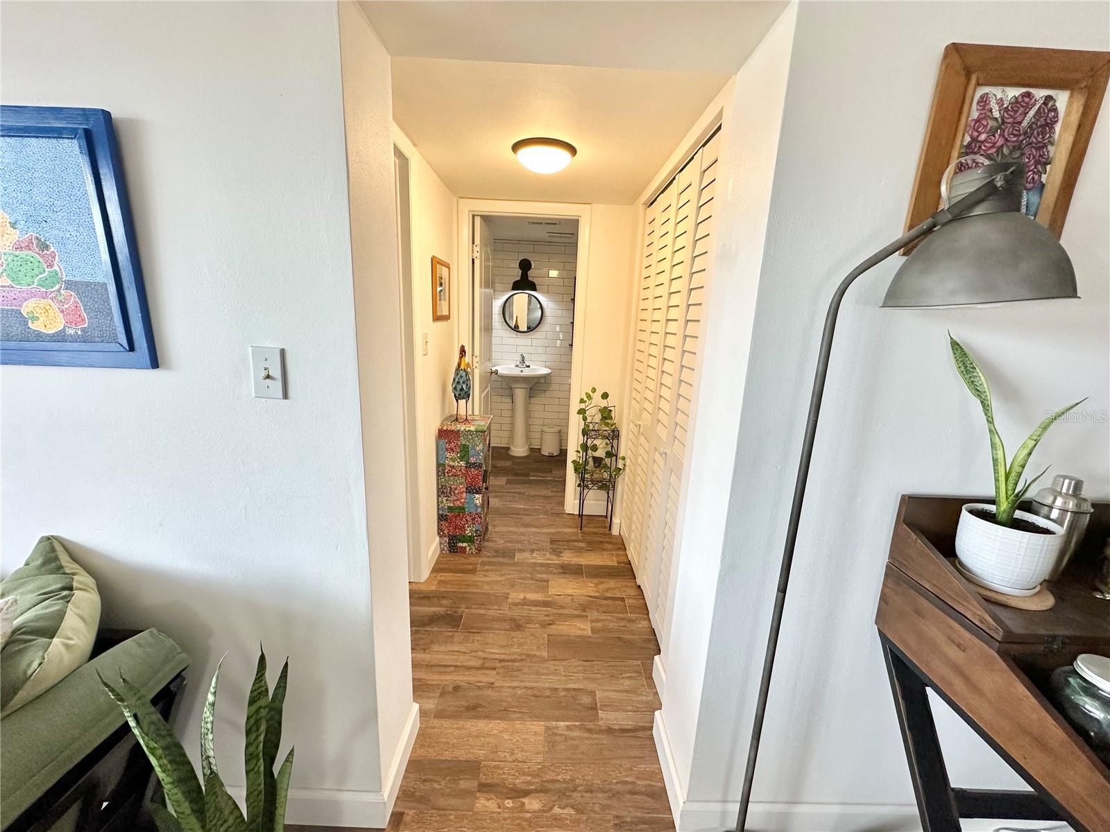 WAVERLY TOWERS CONDO - Residential