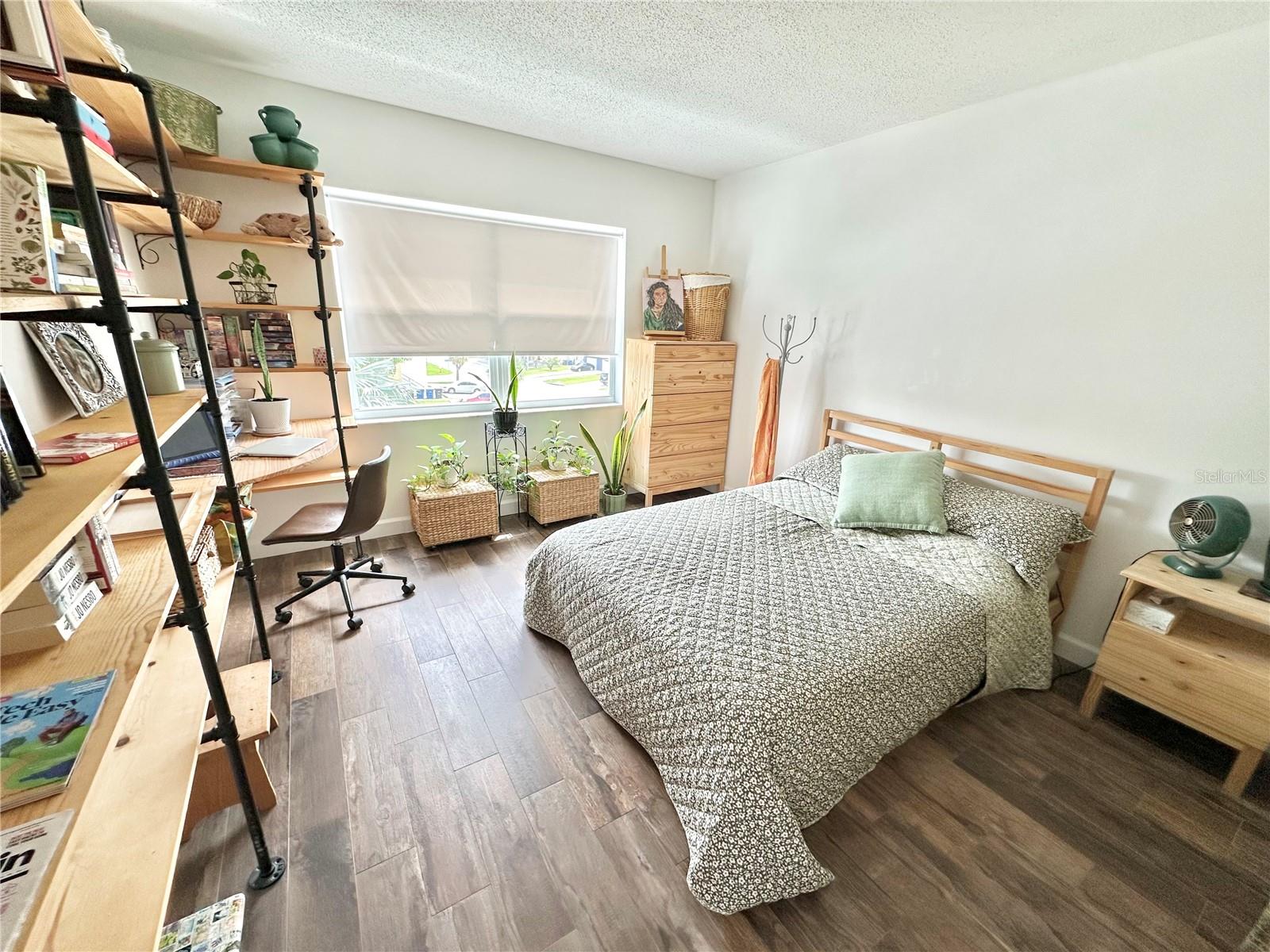 WAVERLY TOWERS CONDO - Residential