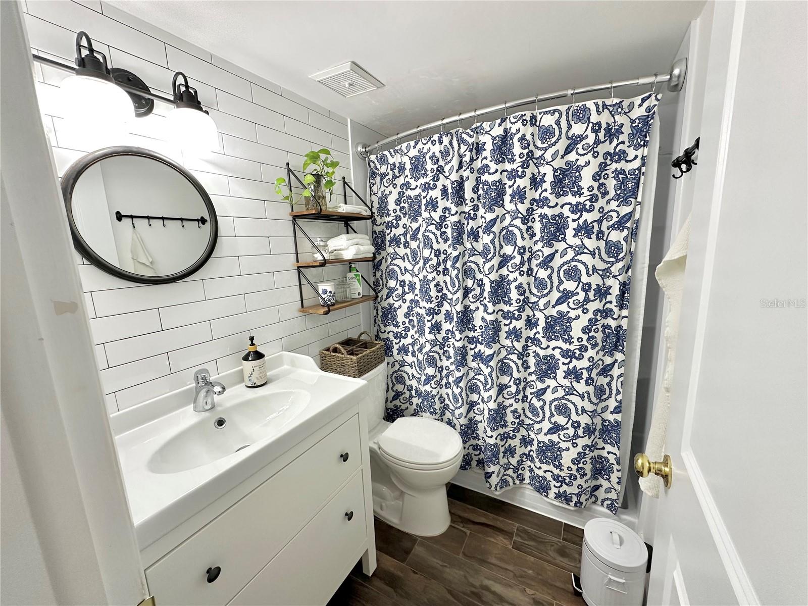 WAVERLY TOWERS CONDO - Residential