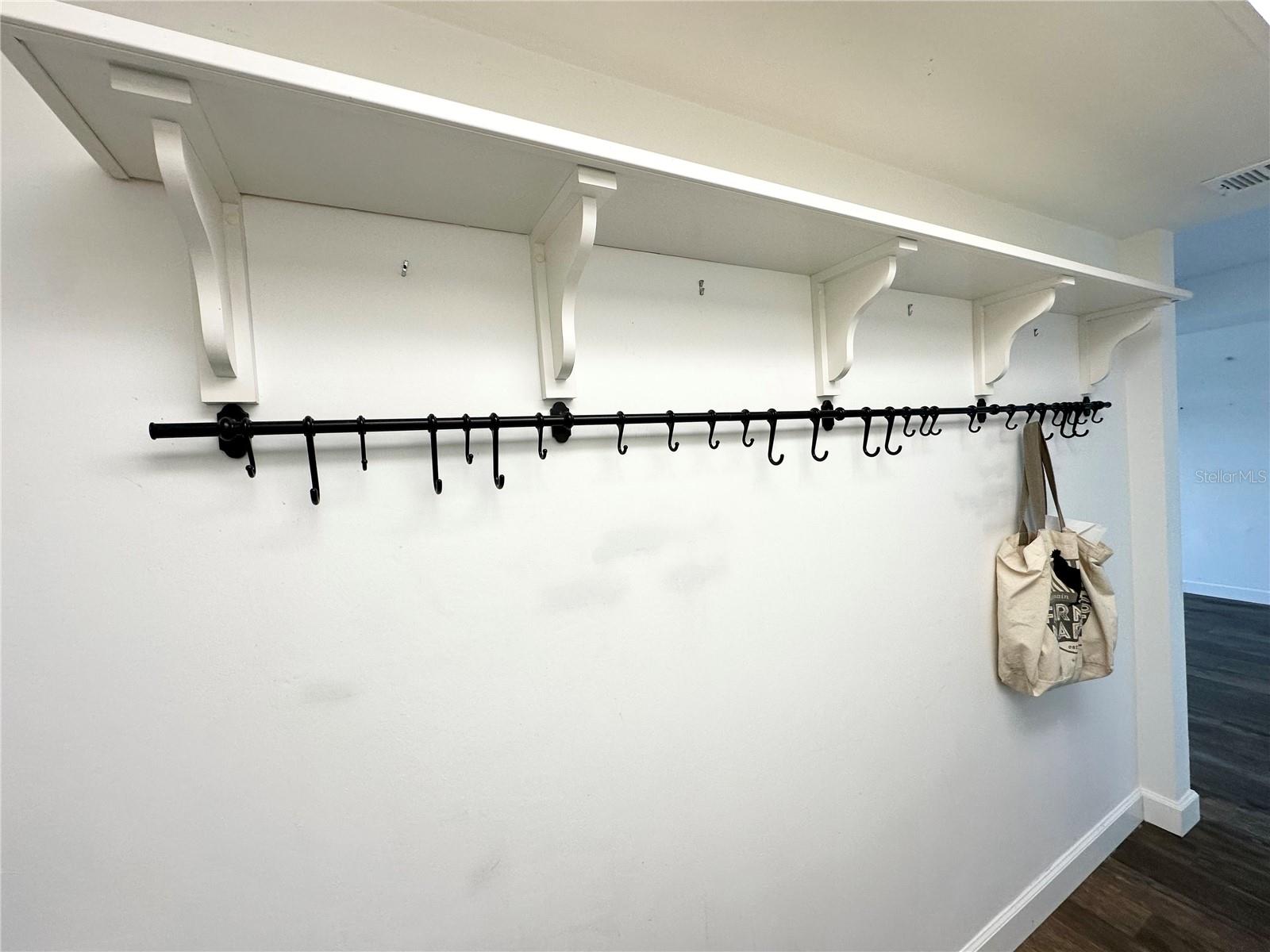 WAVERLY TOWERS CONDO - Residential