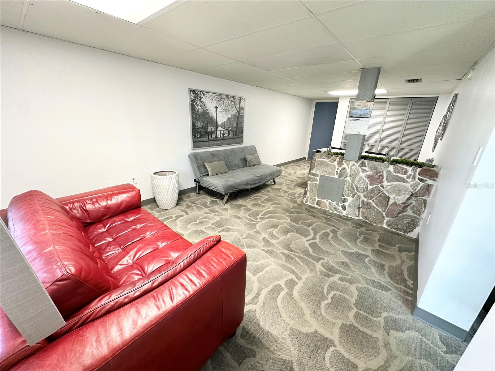 WAVERLY TOWERS CONDO - Residential