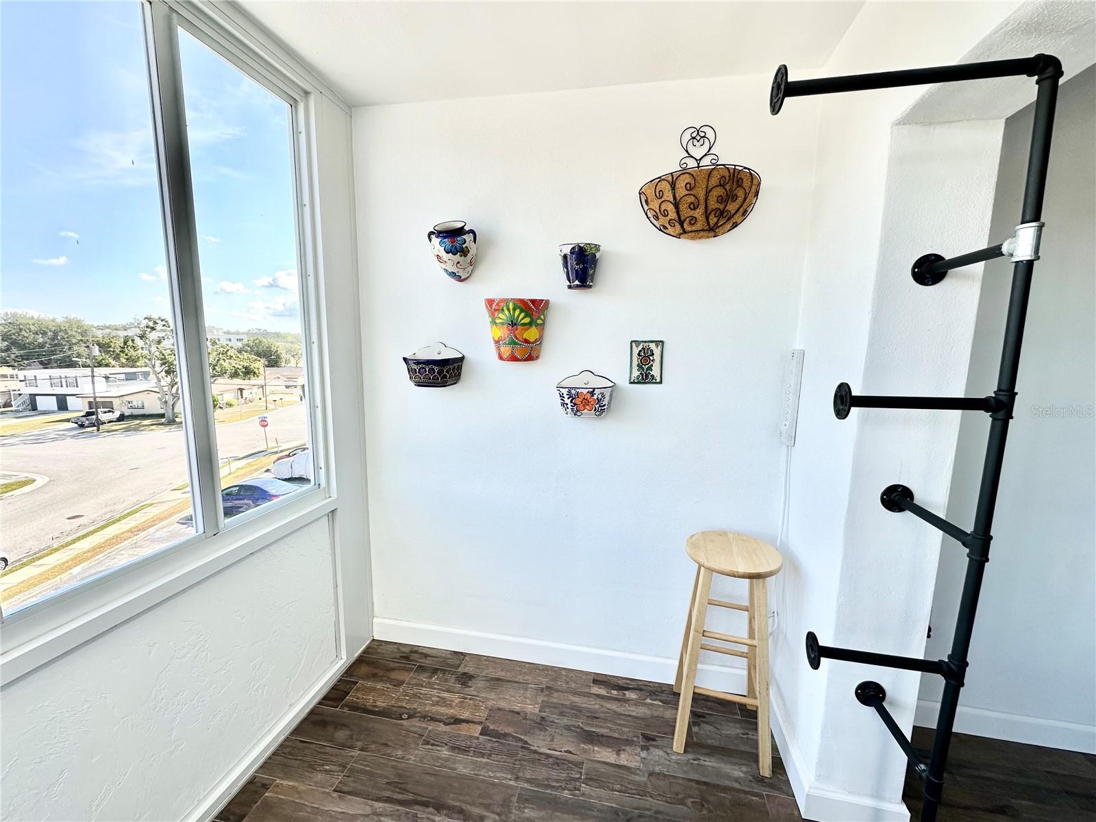 WAVERLY TOWERS CONDO - Residential