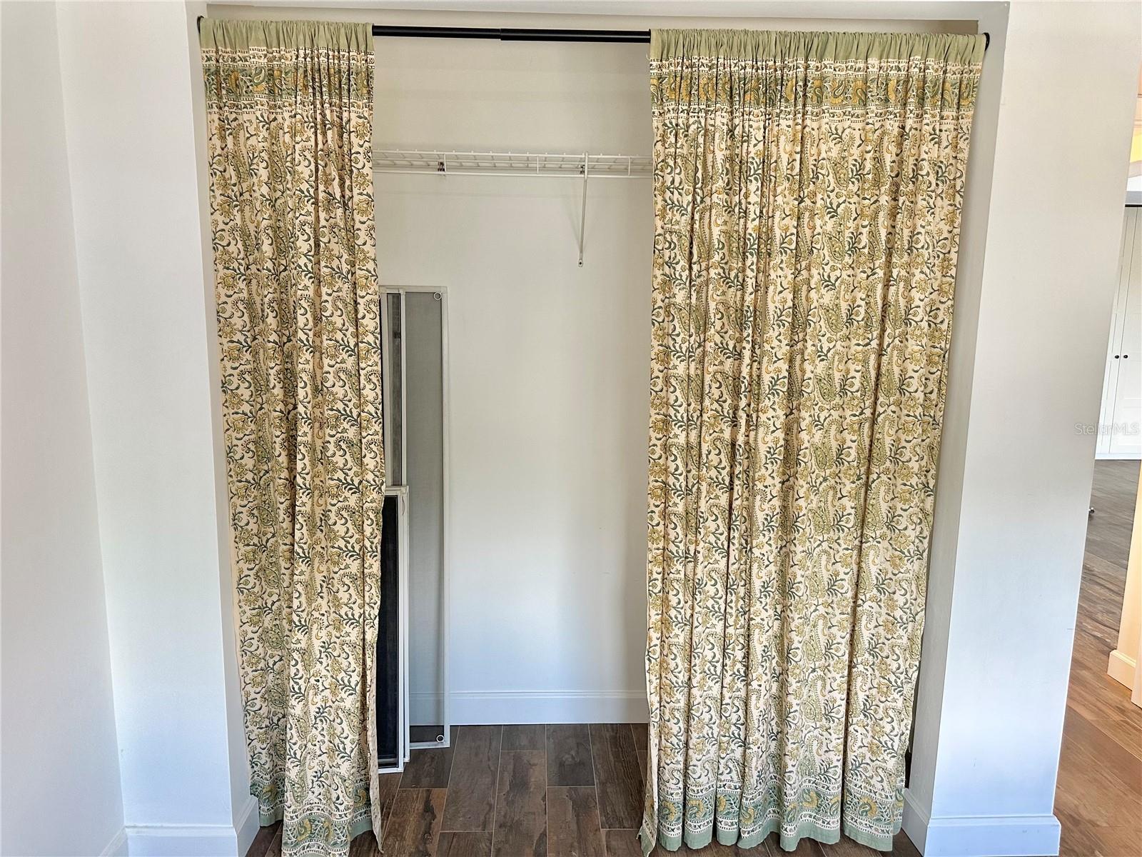 WAVERLY TOWERS CONDO - Residential