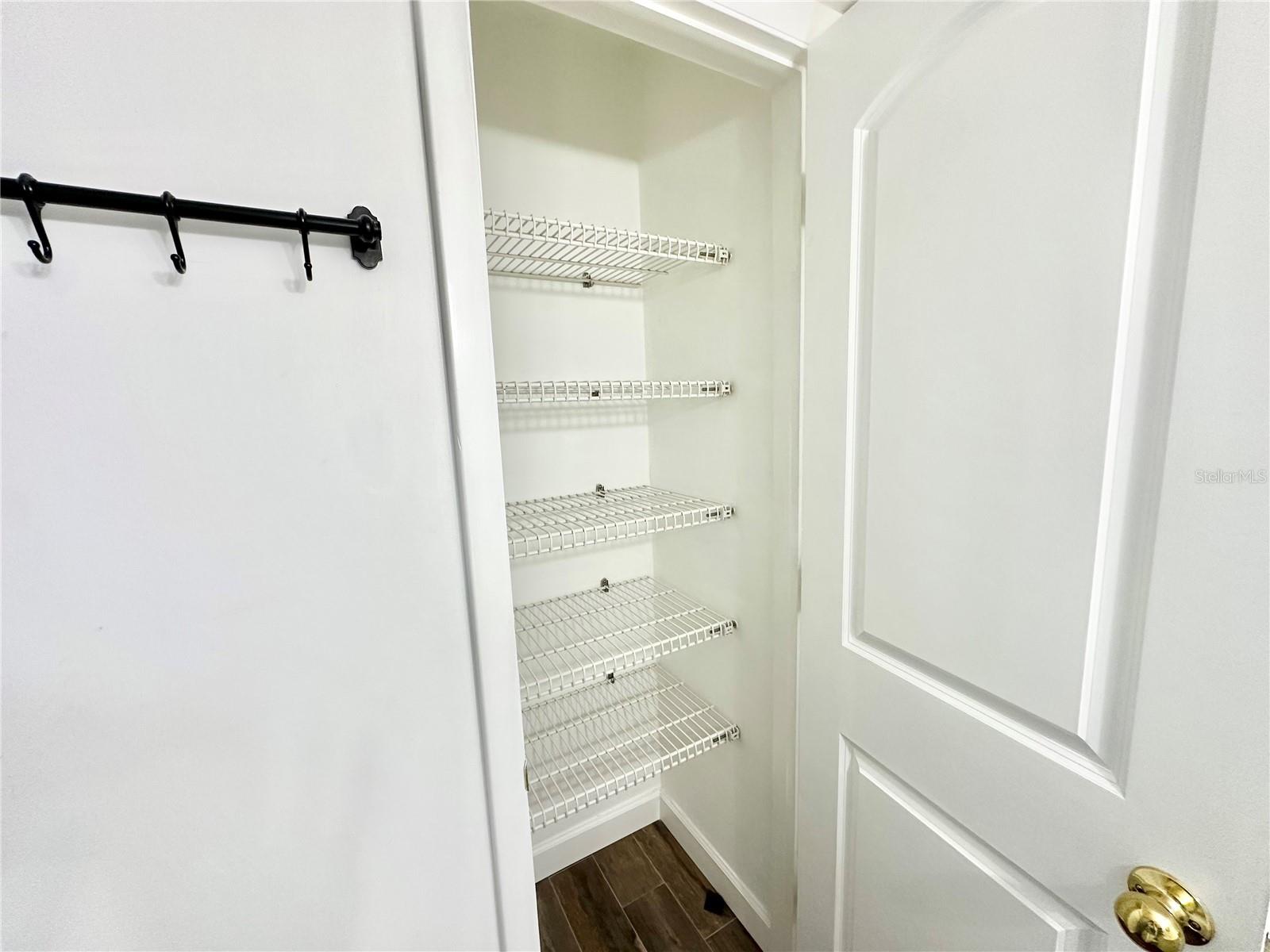 WAVERLY TOWERS CONDO - Residential