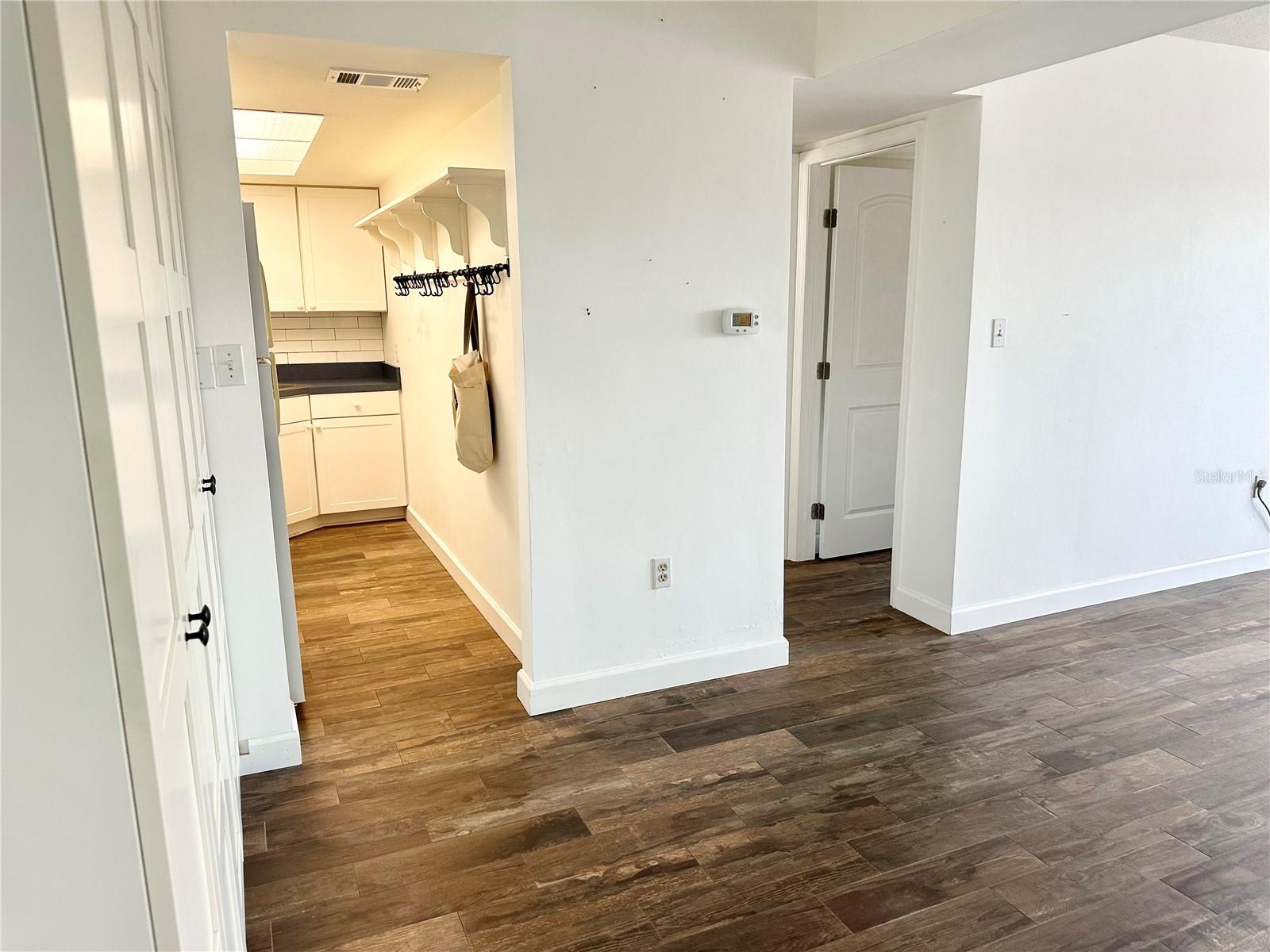 WAVERLY TOWERS CONDO - Residential