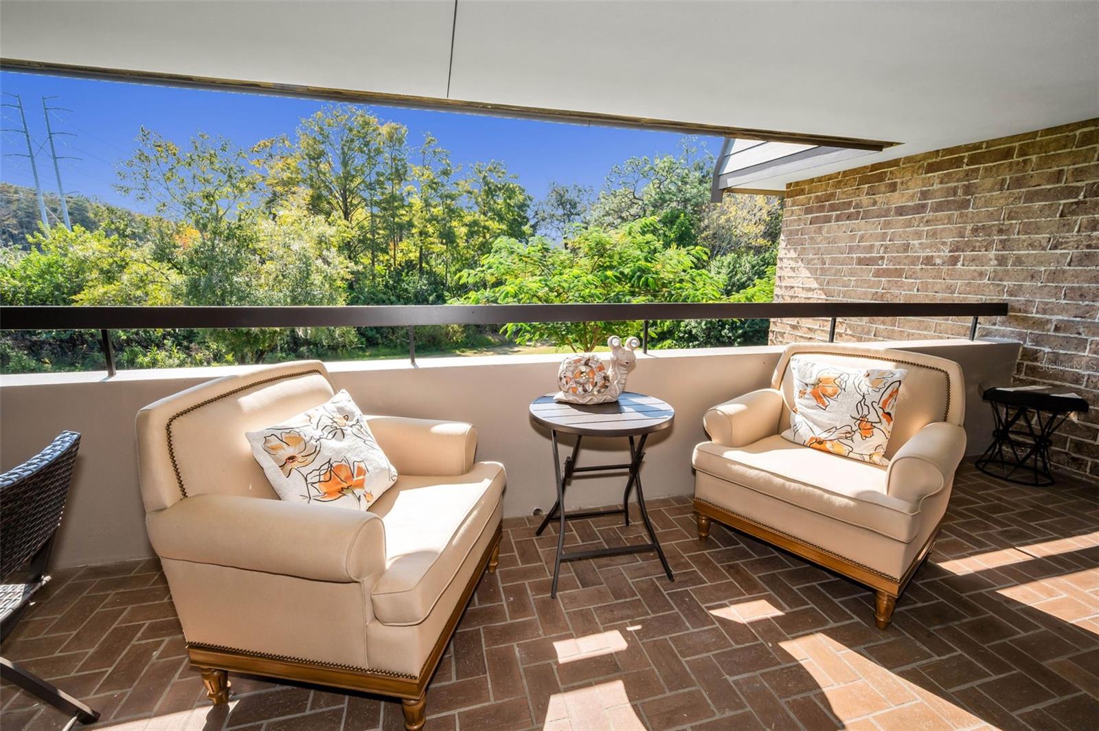 INNISBROOK CONDO 28 - Residential