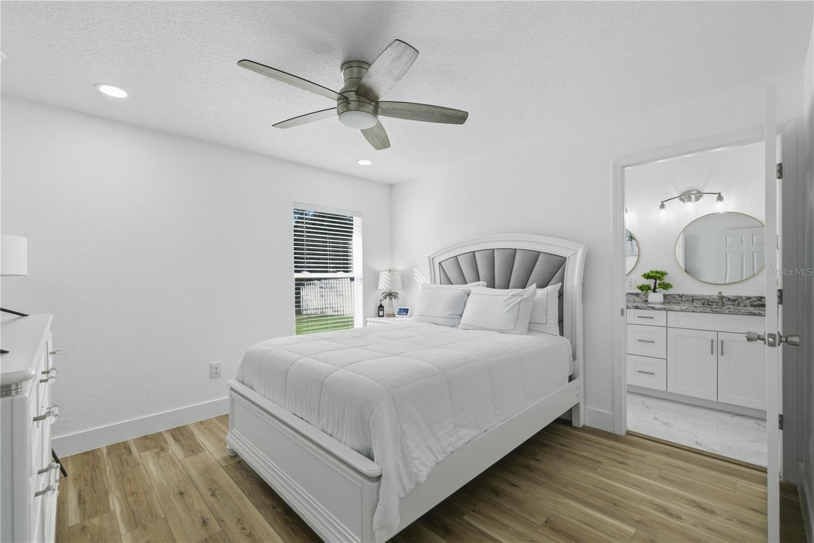 MARION OAKS UN SEVEN - Residential