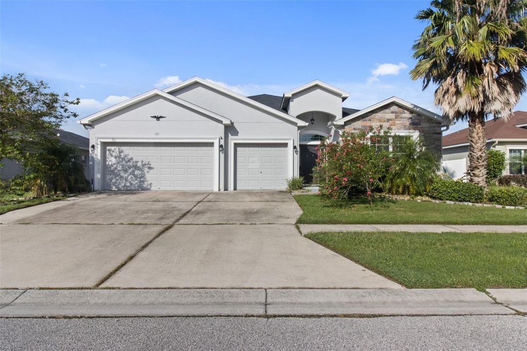 Photo of 6553 Castle Green Place, Zephyrhills, FL 33541 (MLS # U8239692)