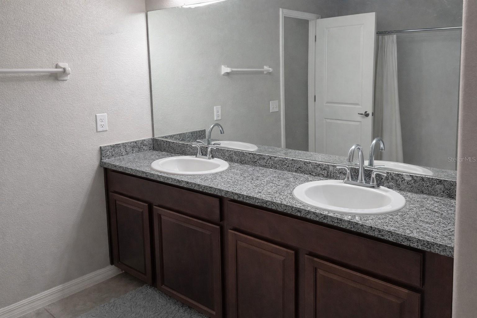 SILVERADO RANCH SUB - Residential