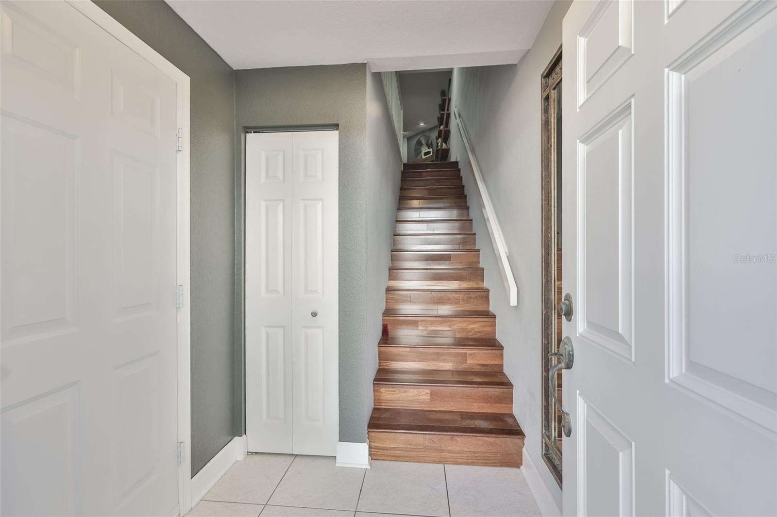 MARINERS LANDING - Residential