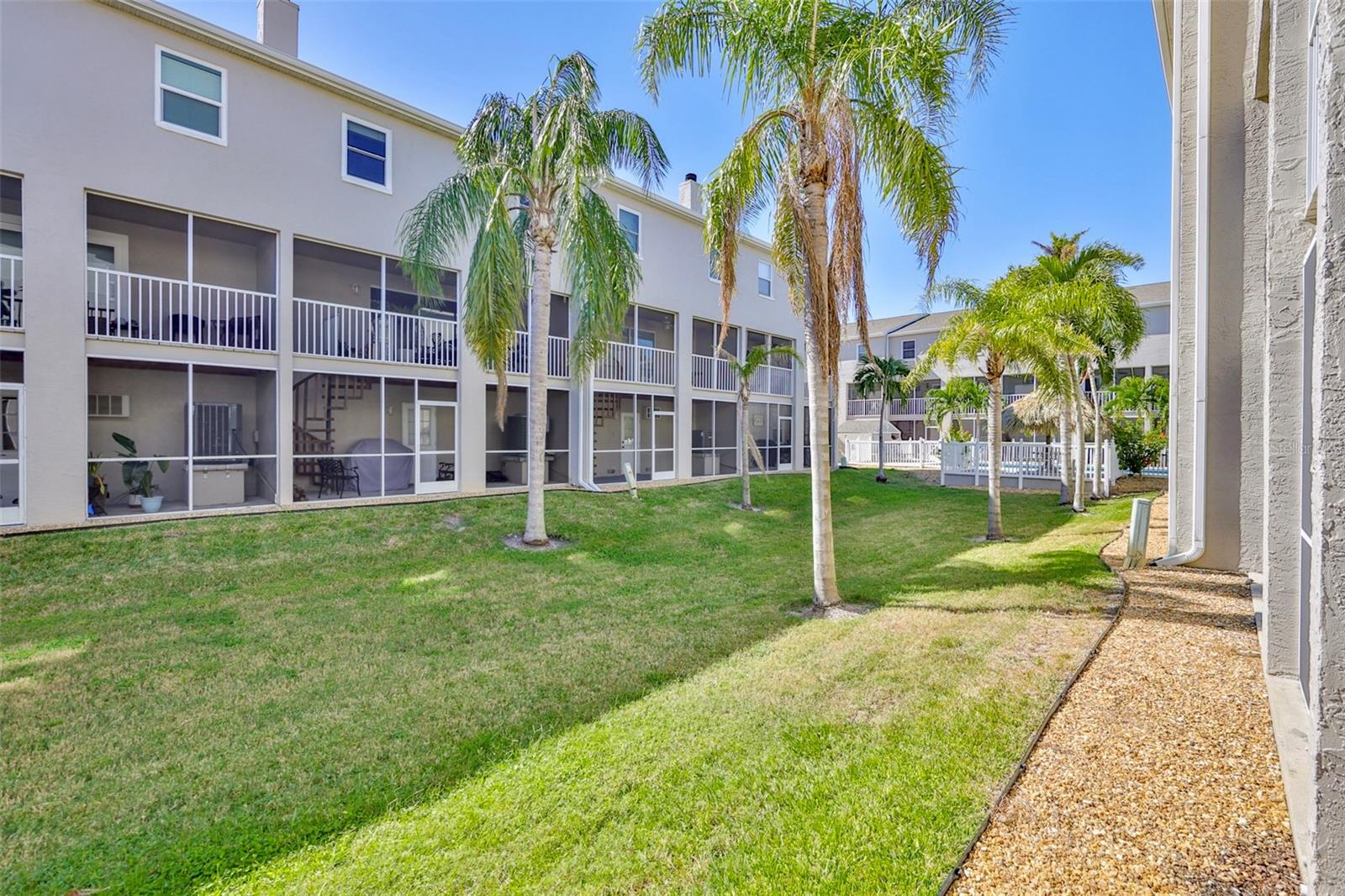 MARINERS LANDING - Residential