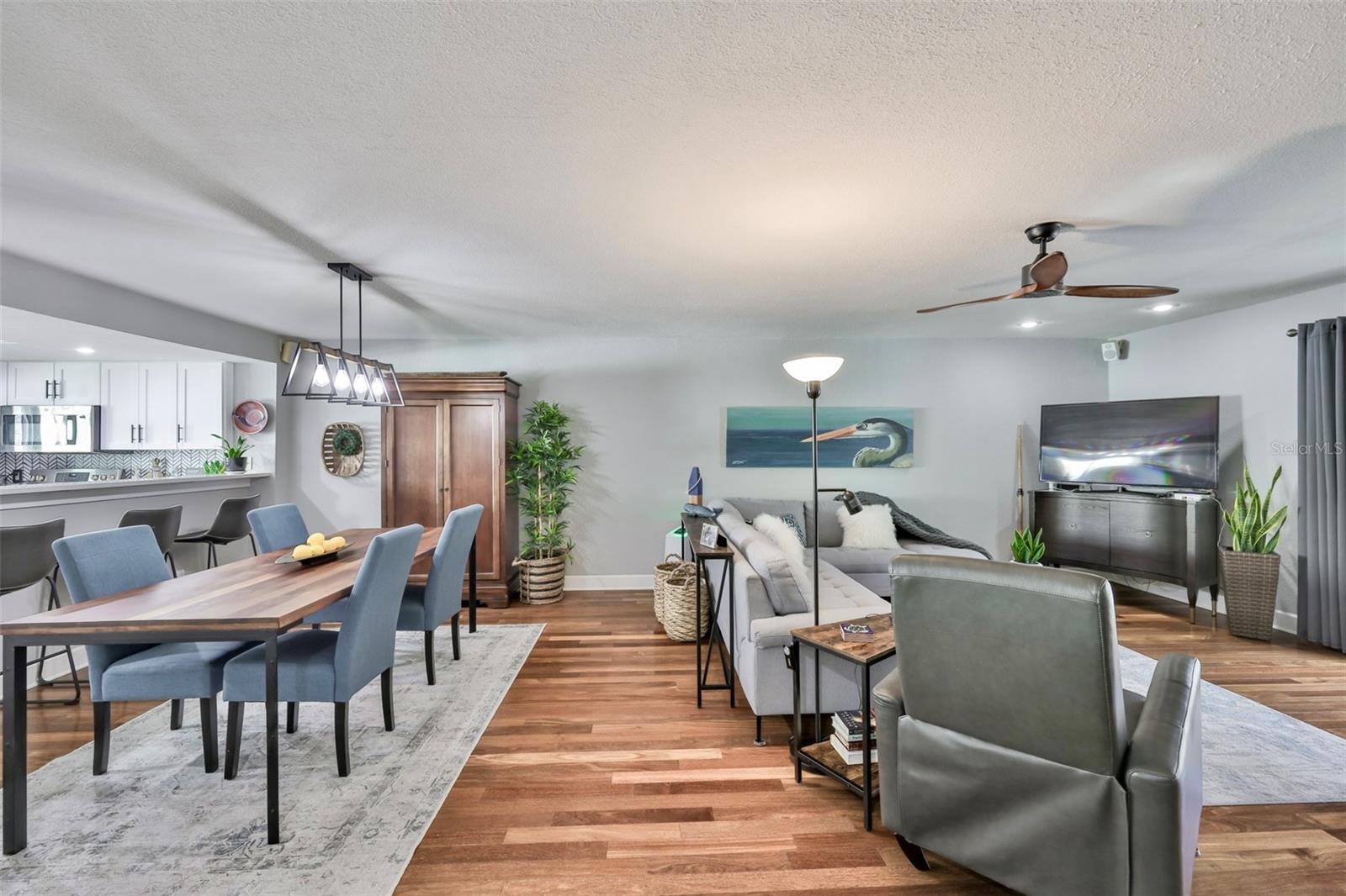 MARINERS LANDING - Residential