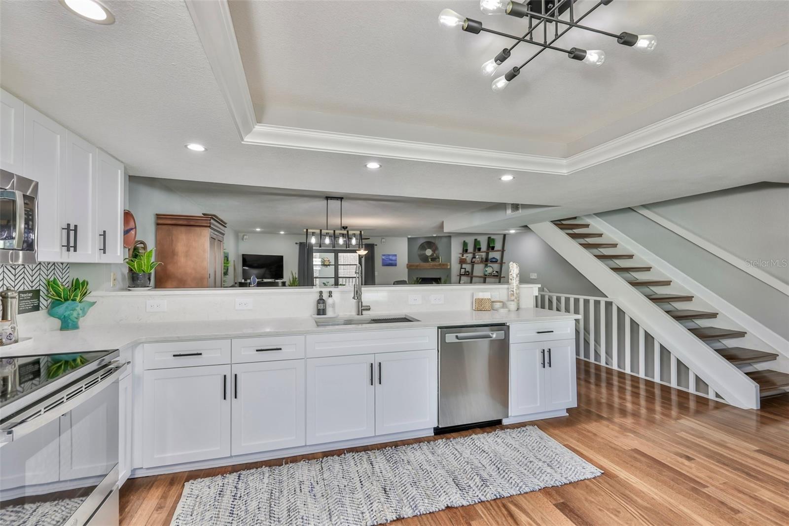 MARINERS LANDING - Residential