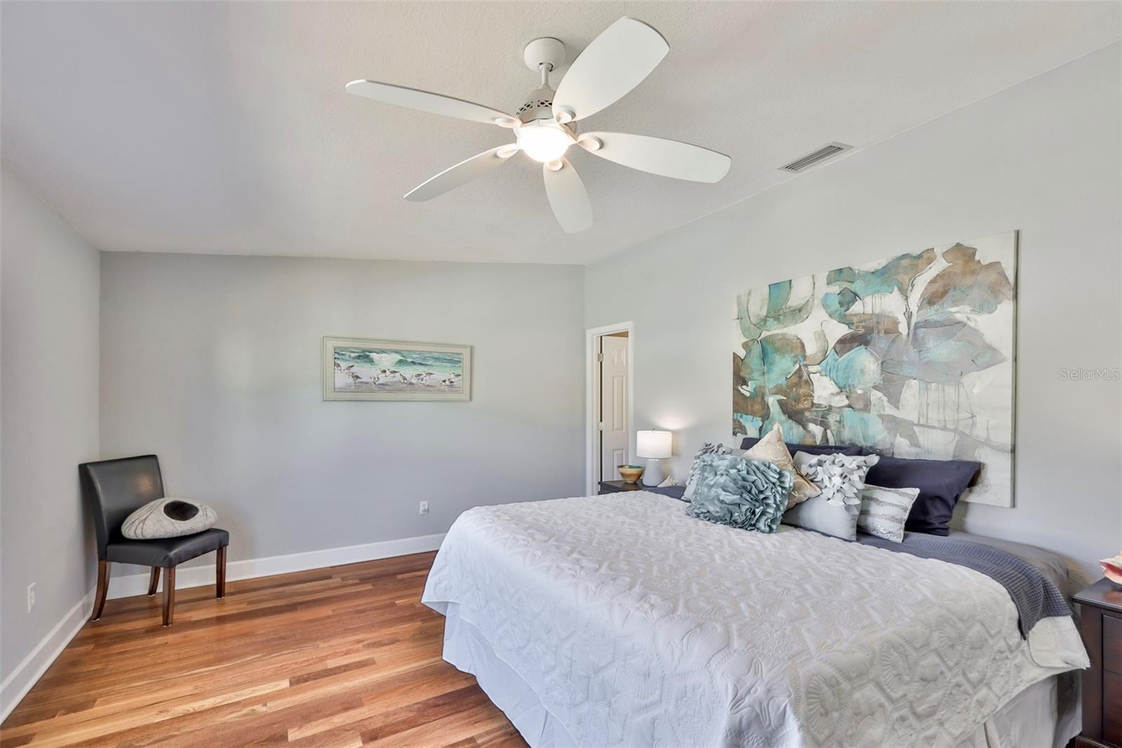 MARINERS LANDING - Residential