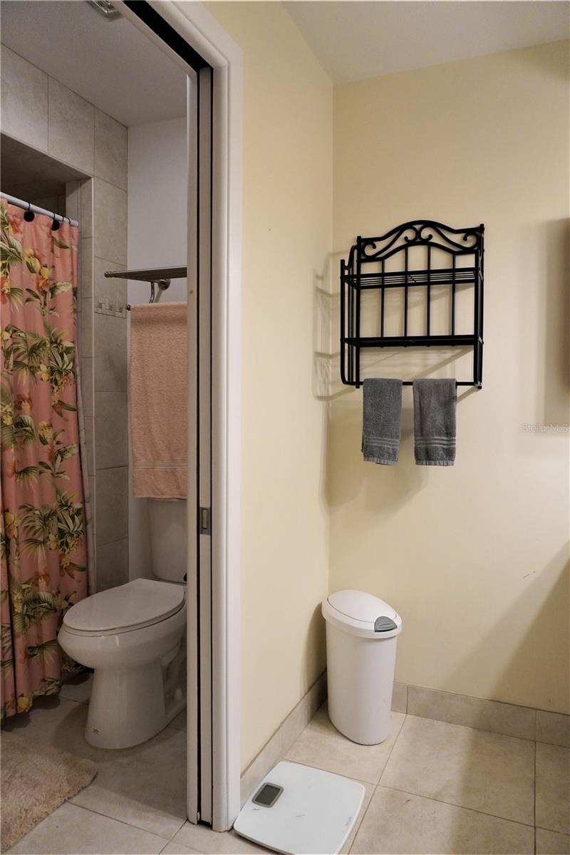 TAHITIAN GARDENS CONDO - Residential Lease