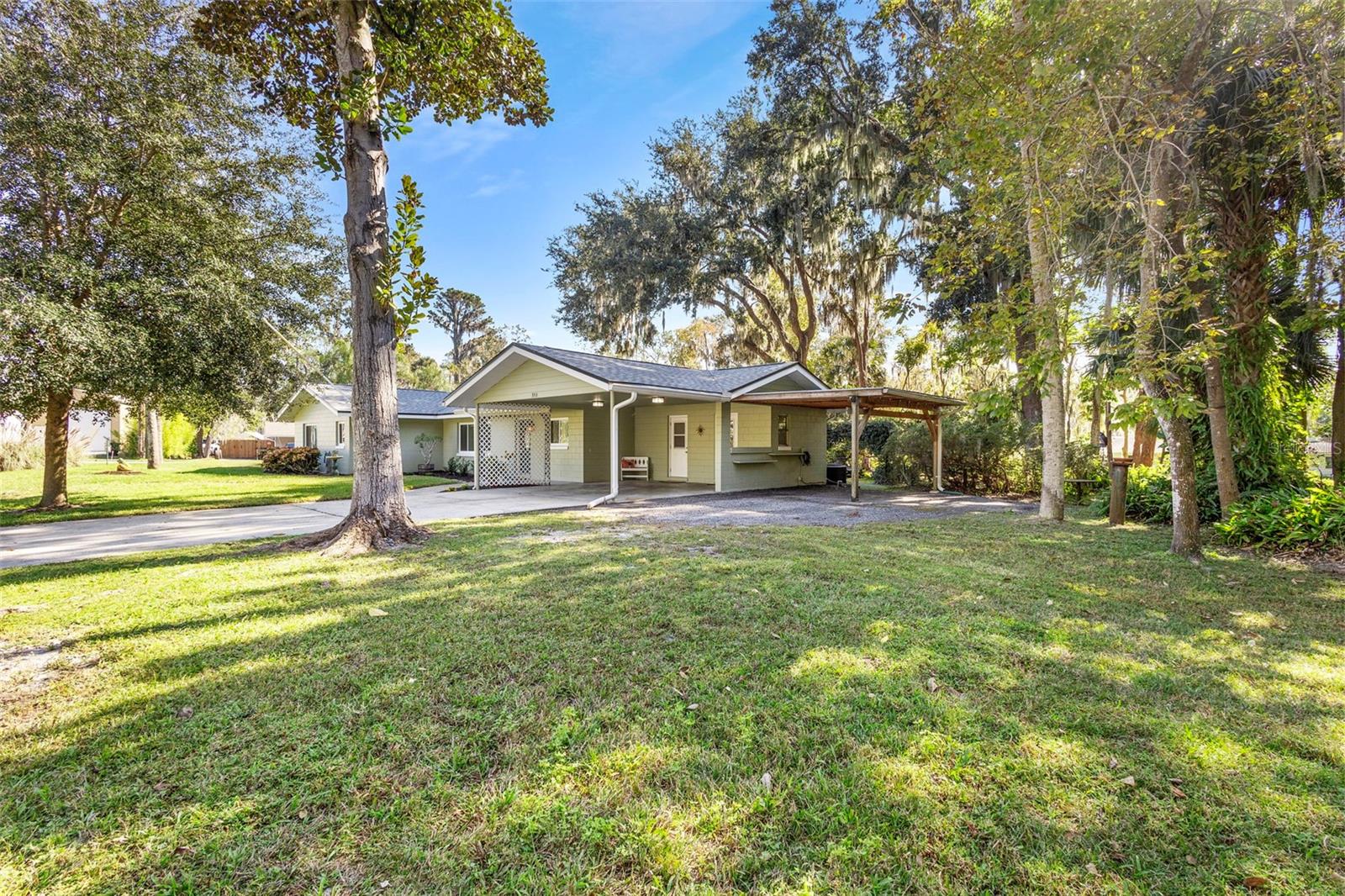 FLORIDA LAKE PARK PROPERTIES INC - Residential