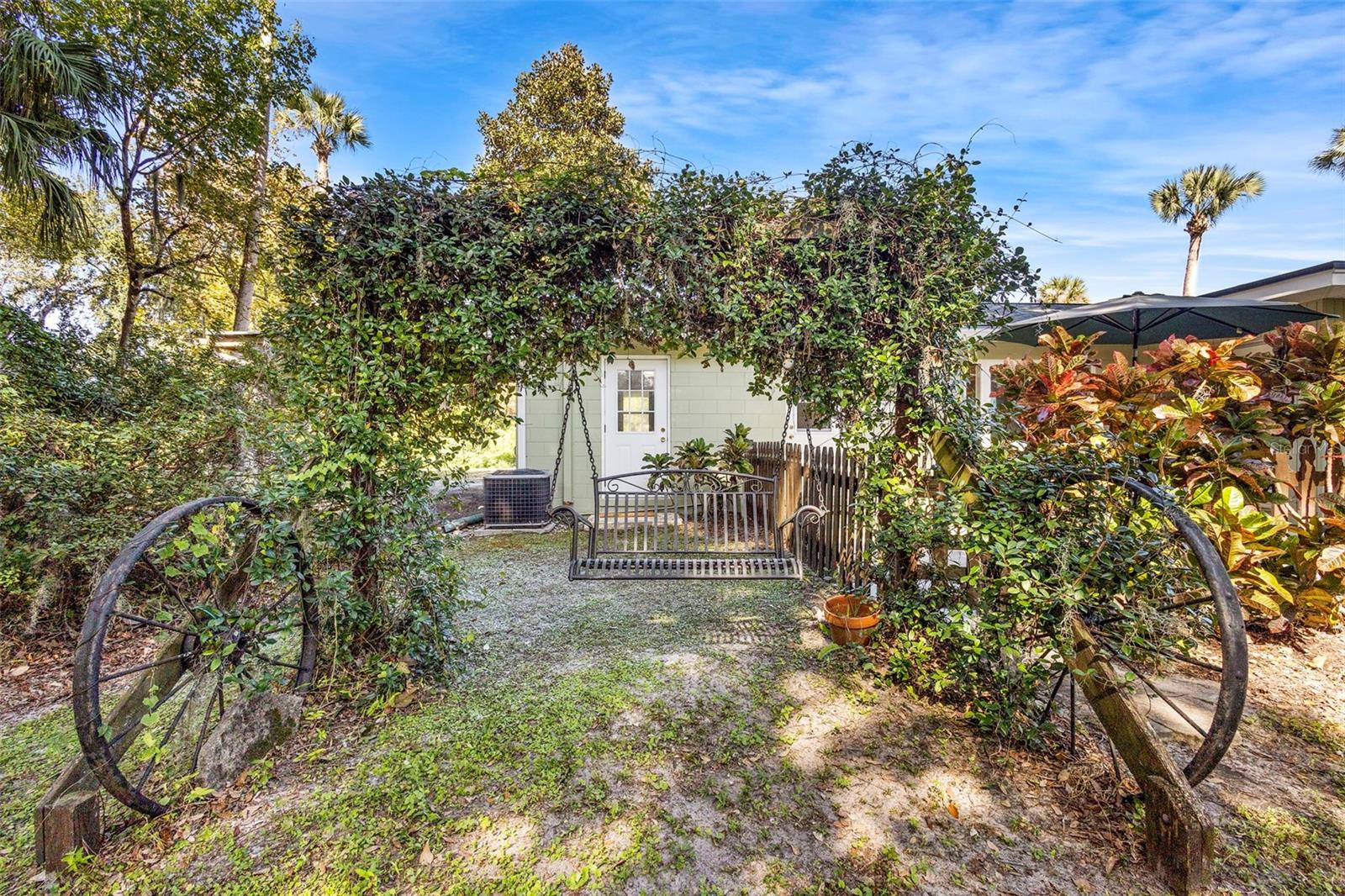 FLORIDA LAKE PARK PROPERTIES INC - Residential