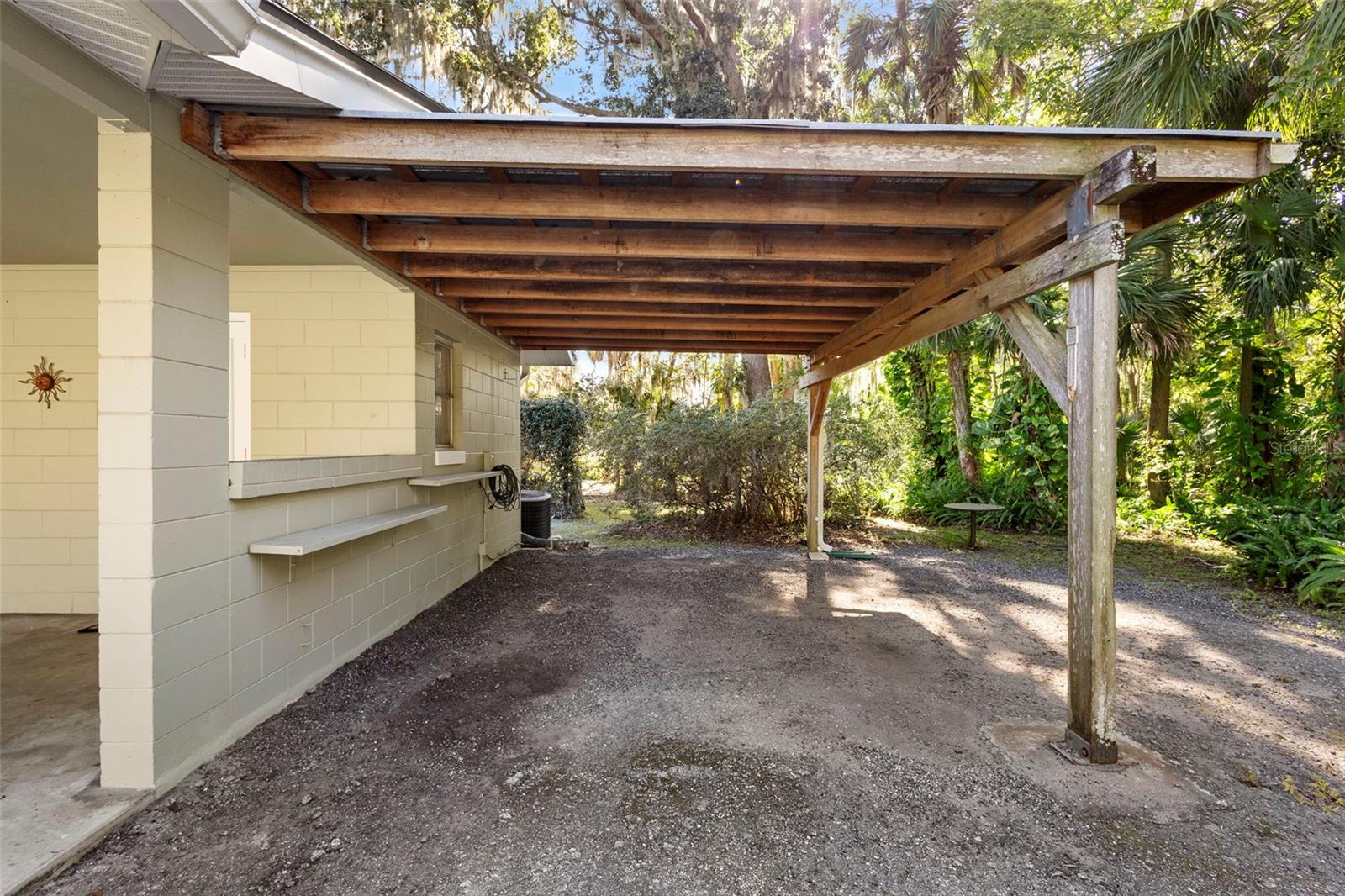 FLORIDA LAKE PARK PROPERTIES INC - Residential