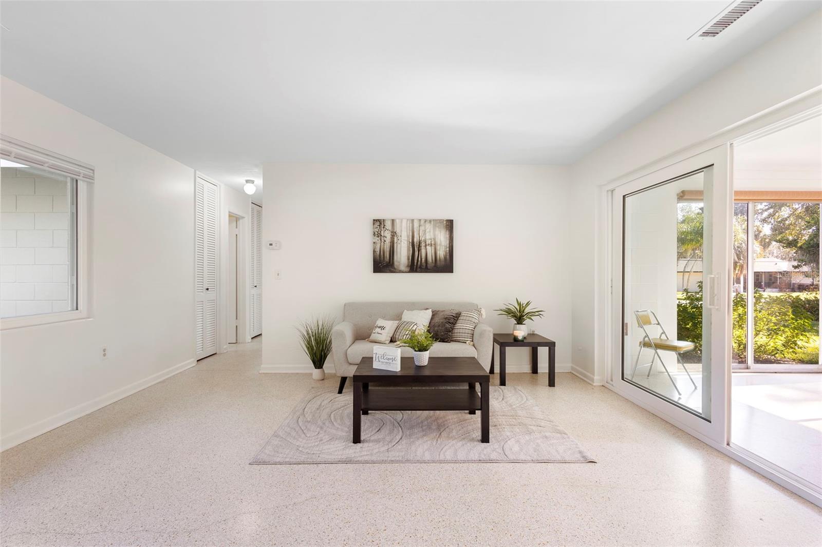 FLORIDA LAKE PARK PROPERTIES INC - Residential