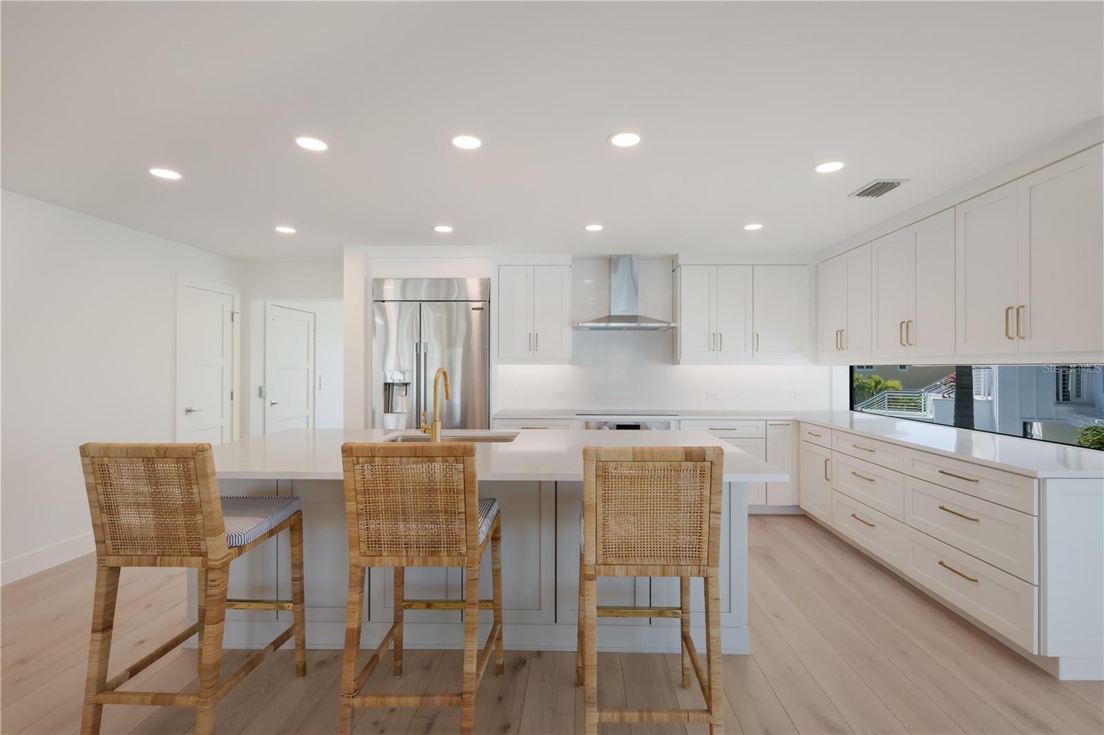 HARBOR DRIVE WATERWAYS - Residential