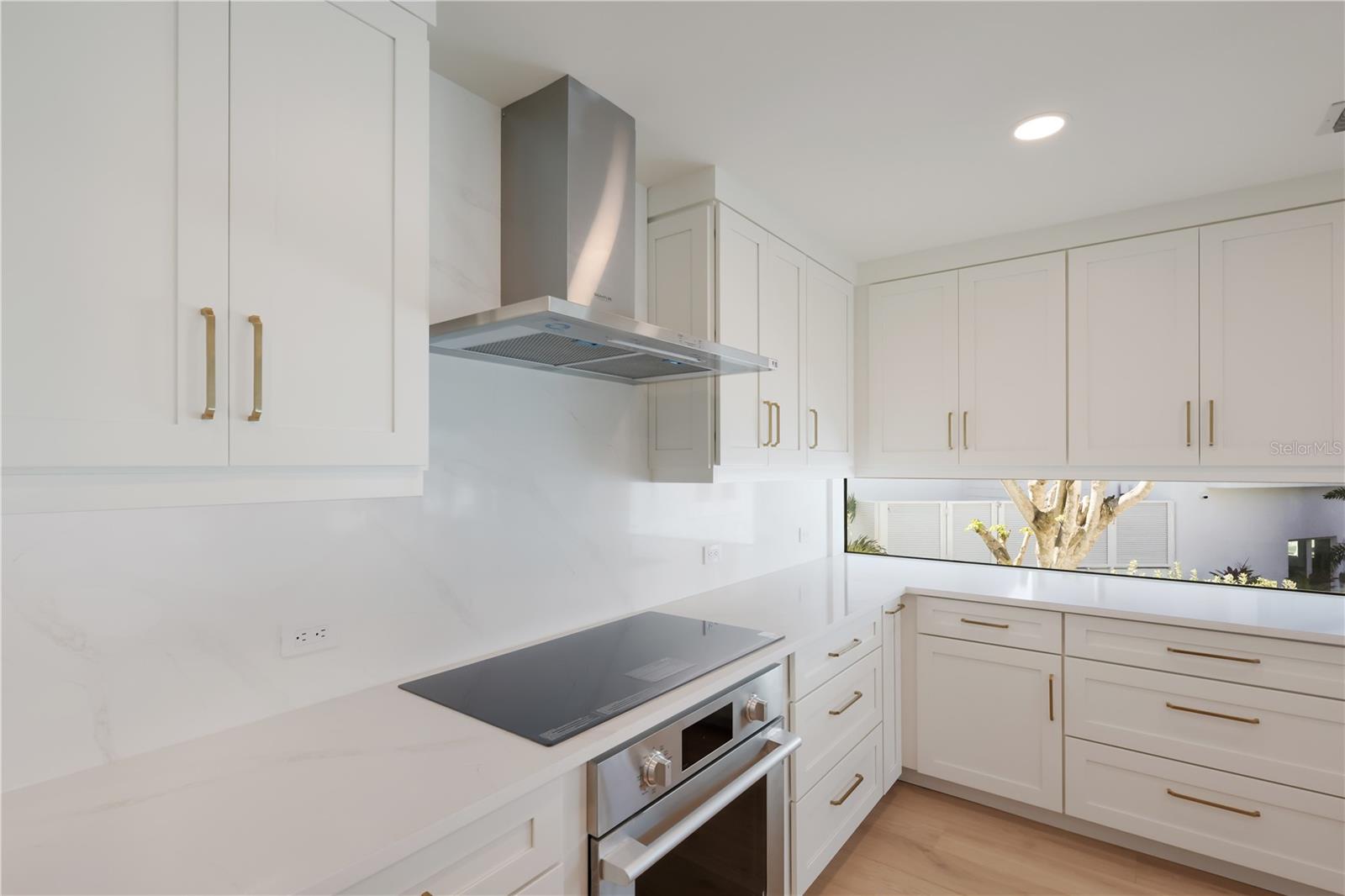 HARBOR DRIVE WATERWAYS - Residential