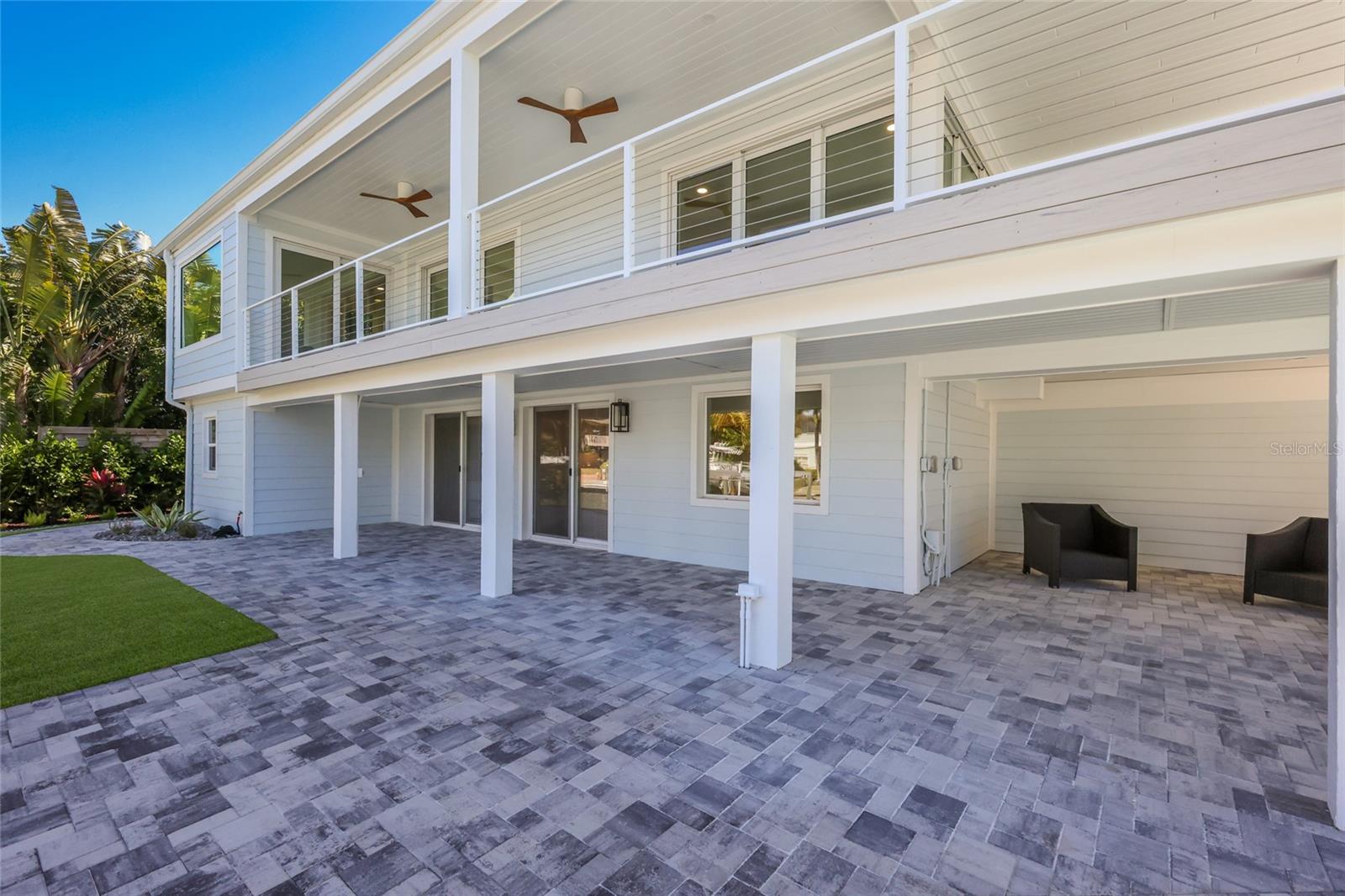 HARBOR DRIVE WATERWAYS - Residential