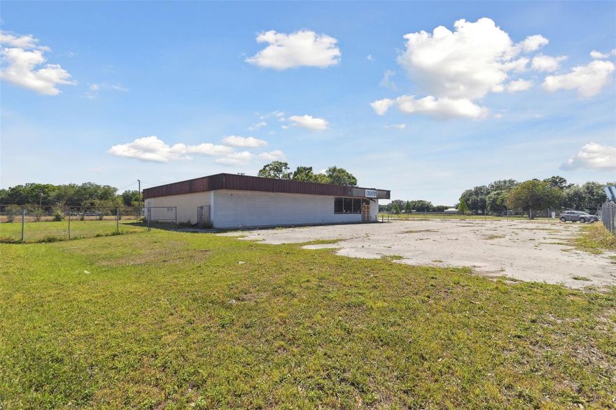 GREAT OPPORTUNITY FOR INVESTORS!!  This commercial property is located in the fast growing Plant City area. Near by where new home construction are being build. This property is fenced in, the building is over 5,000 sqft and the lot is 0.85 acres, giving you plenty of space for your business. The building inside is like blank canvas, ready for you to design it. This property already has building permits that are transferable to the new owner. Across from the property there is a dollar general store. Great opportunity on a great location!