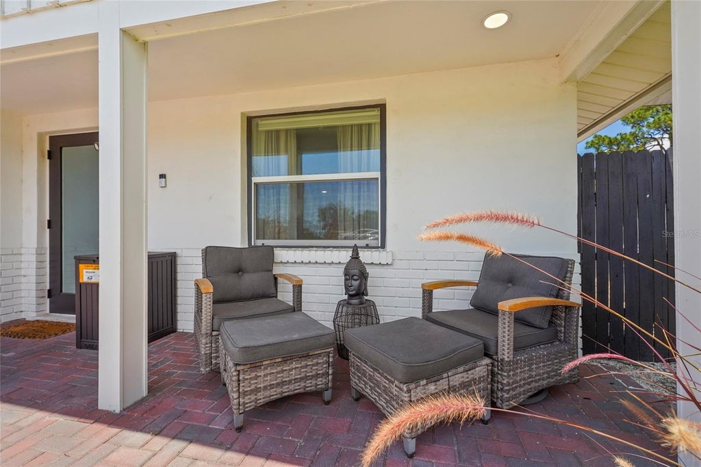 Photo of 831 Winter Garden Drive, Sarasota, FL 34243 (MLS # A4693534)