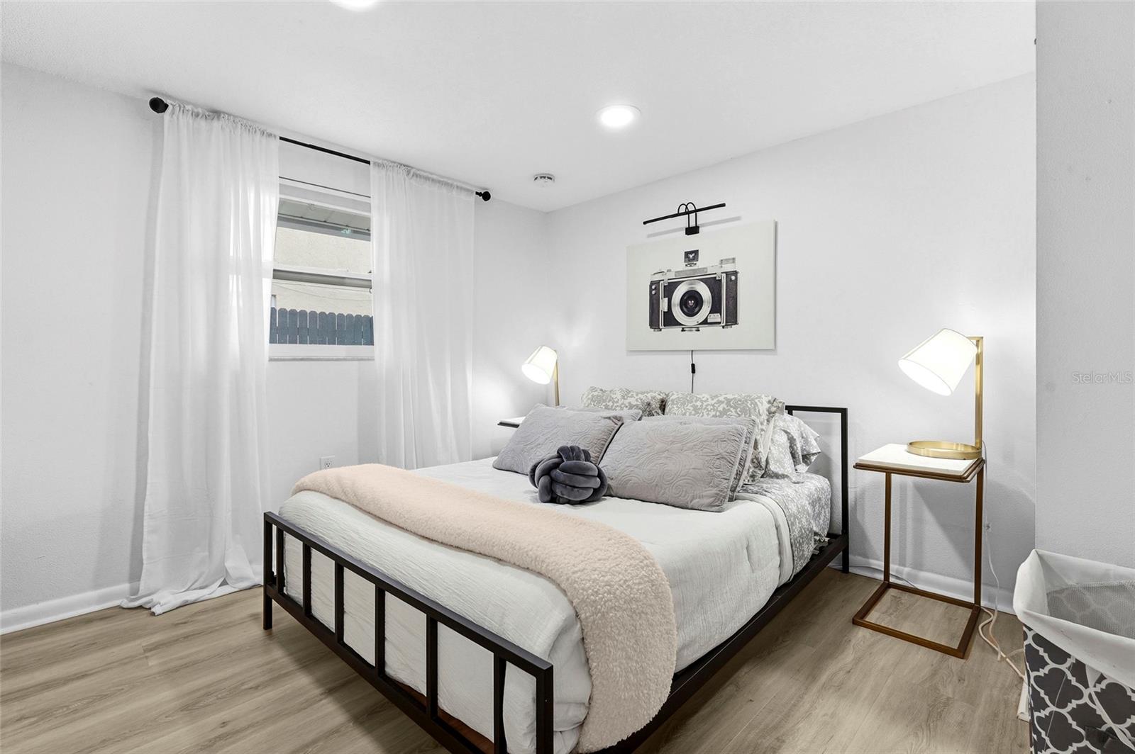 WINTER GARDENS 4TH & 5TH UNITS - Residential