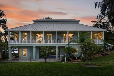 Photo of 301 Saratoga Drive, Satsuma, FL 32189 (MLS # FC313517)