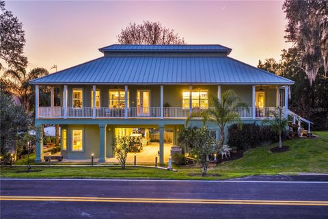 Photo of 301 Saratoga Drive, Satsuma, FL 32189 (MLS # FC313517)