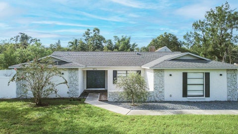 Photo of 18916 Geraci Road, Lutz, FL 33548 (MLS # TB8548676)