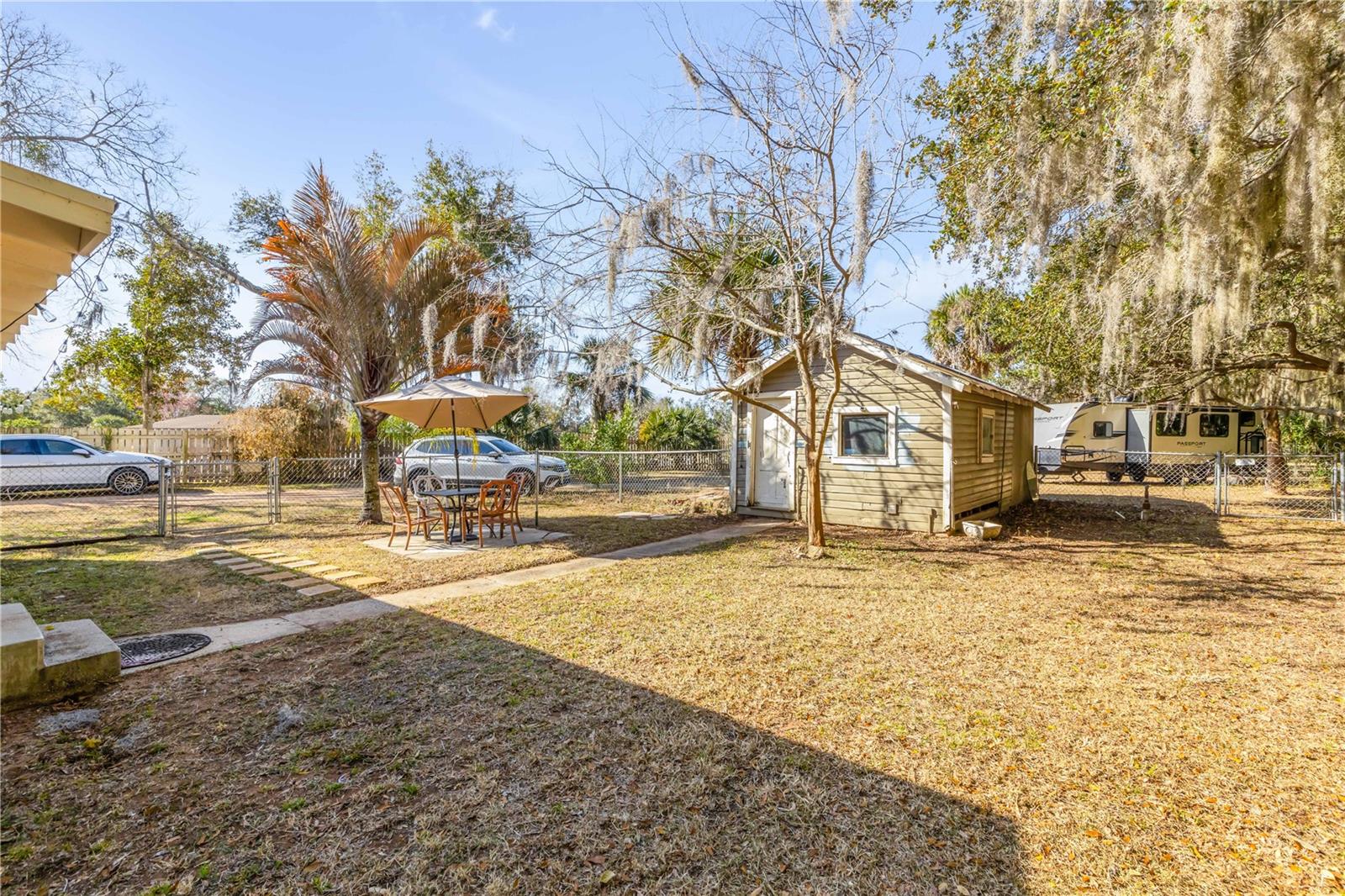 NO SUBDIVISION - Residential