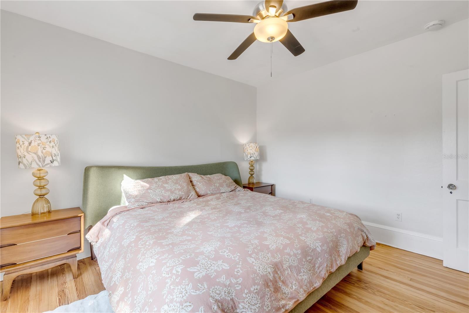 NO SUBDIVISION - Residential