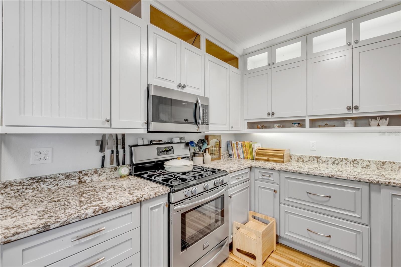 NO SUBDIVISION - Residential