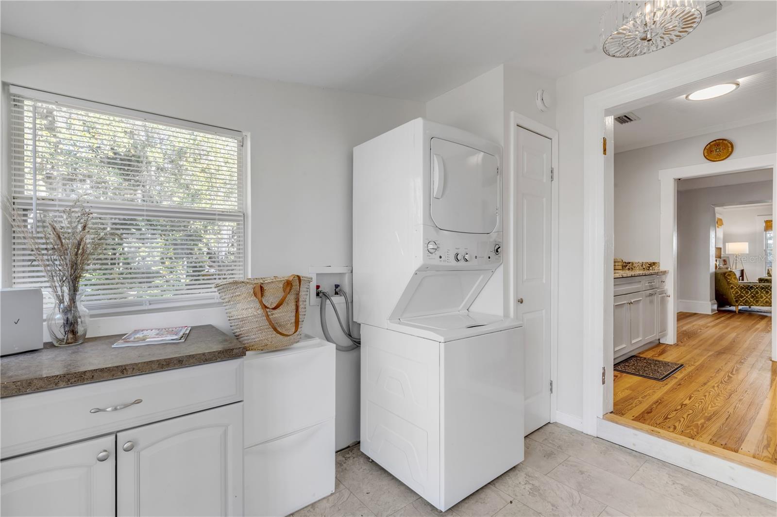 NO SUBDIVISION - Residential