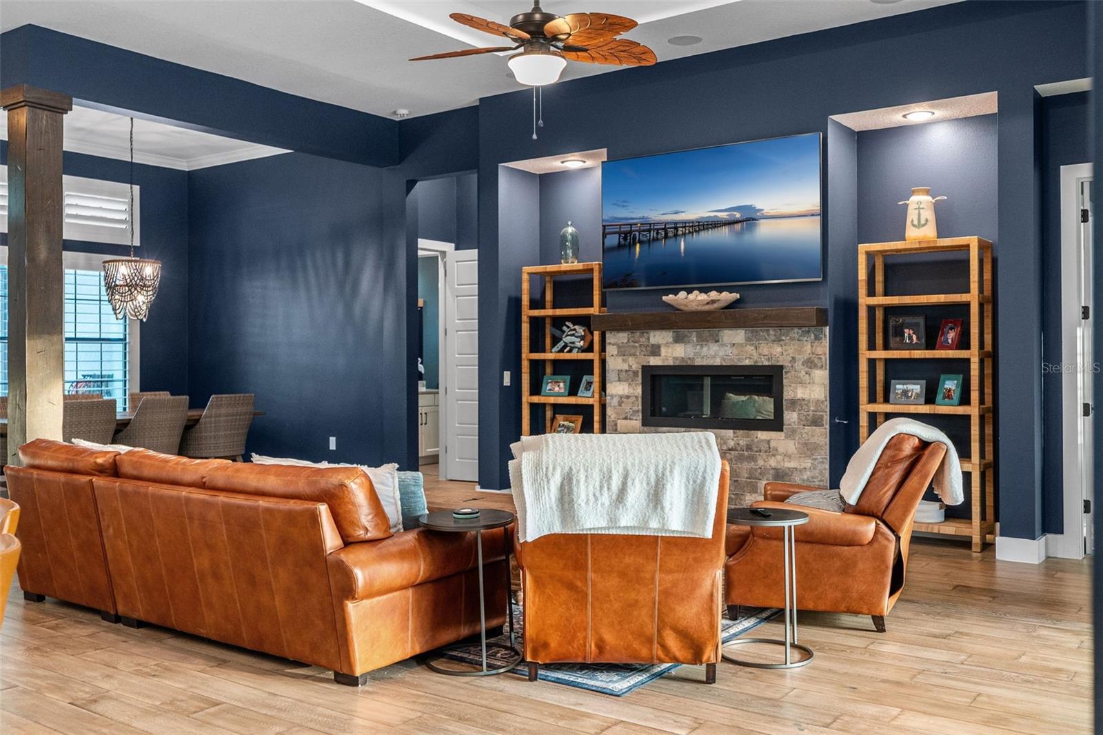 HEATHROW COUNTRY ESTATE - Residential