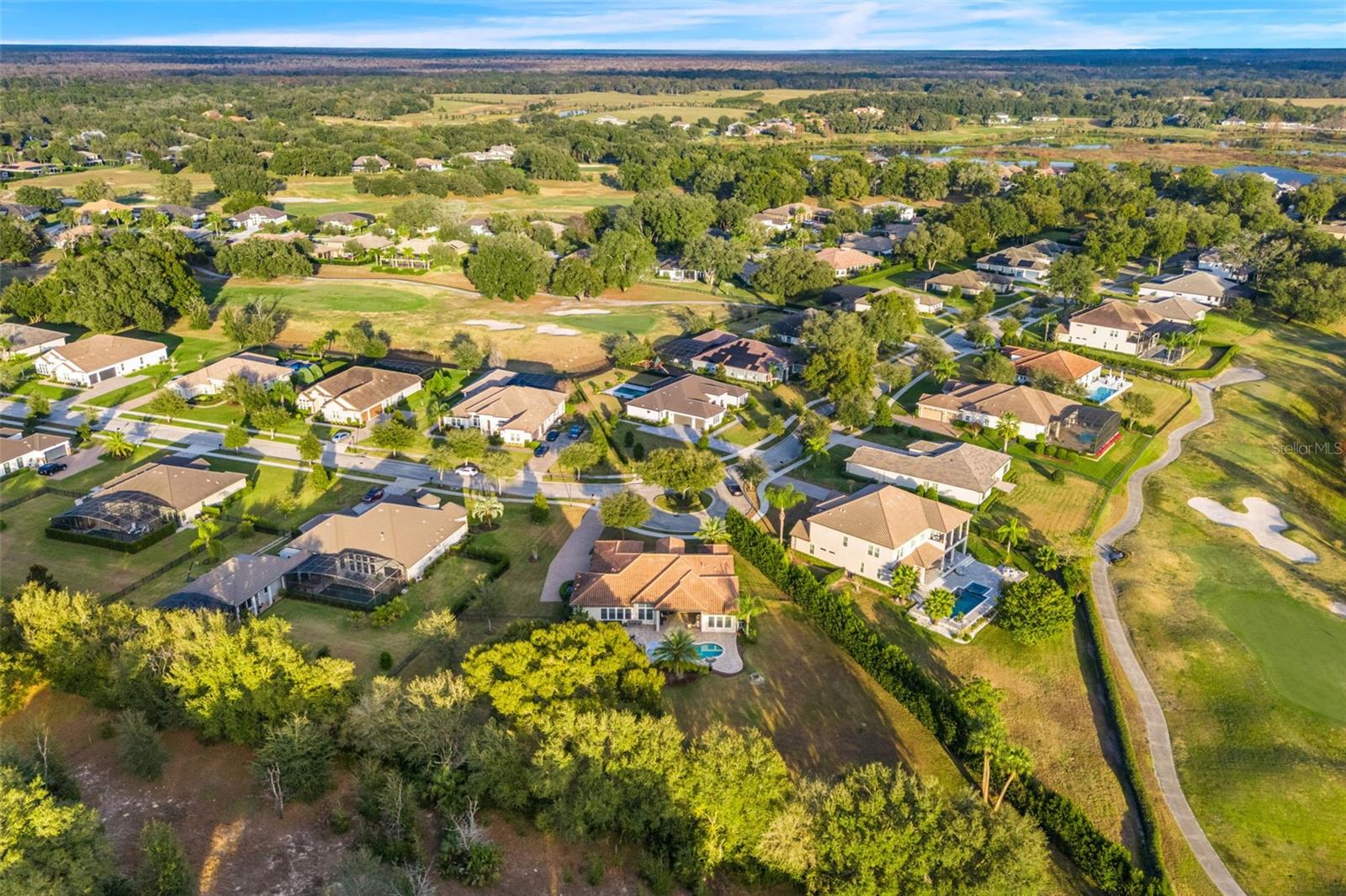 HEATHROW COUNTRY ESTATE - Residential