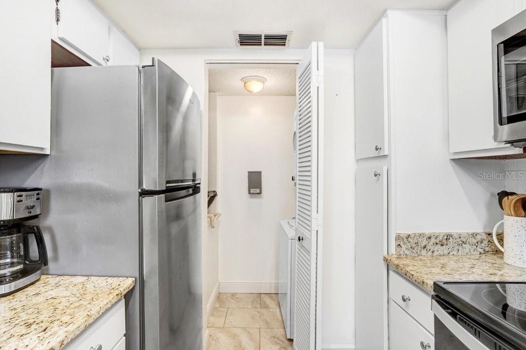 THE TOWERS AT CARROLLWOOD VILLAGE - Residential