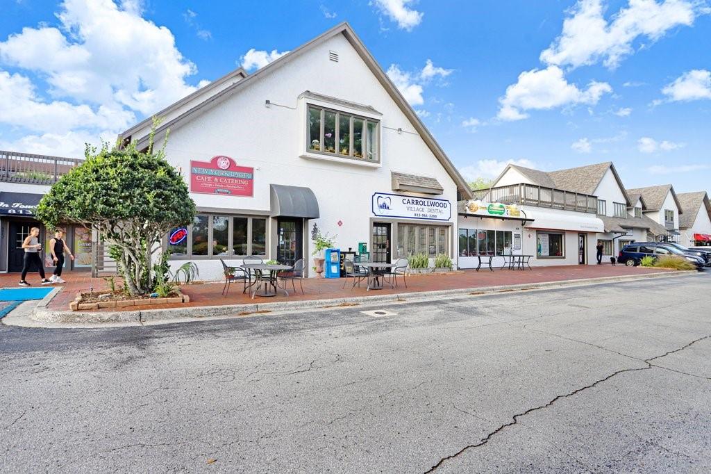 THE TOWERS AT CARROLLWOOD VILLAGE - Residential