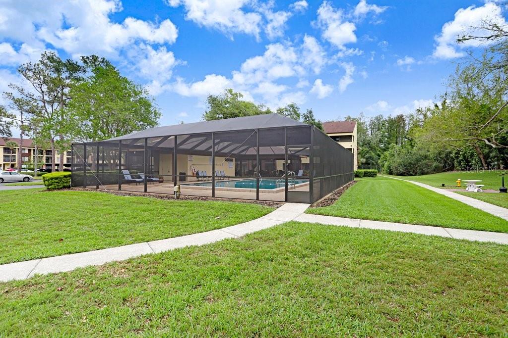 THE TOWERS AT CARROLLWOOD VILLAGE - Residential