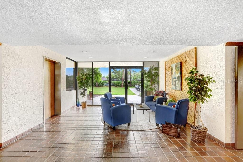 THE TOWERS AT CARROLLWOOD VILLAGE - Residential