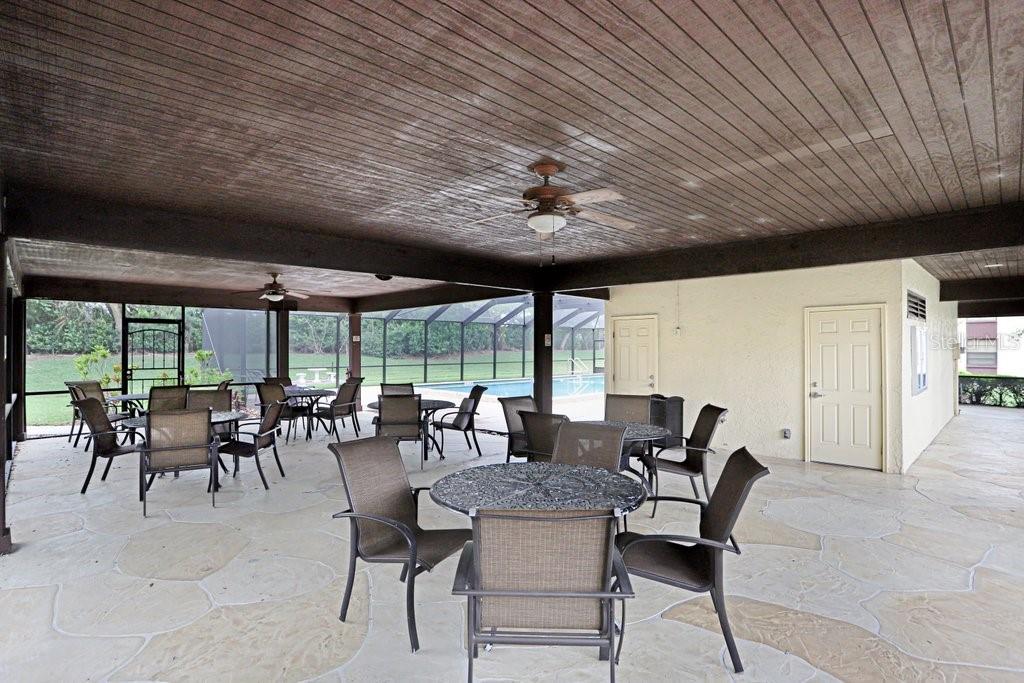 THE TOWERS AT CARROLLWOOD VILLAGE - Residential